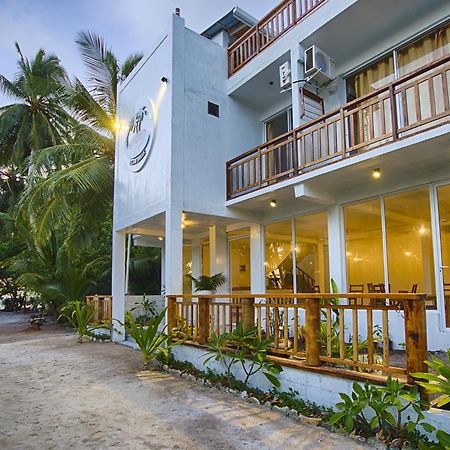 Island Break Hotel Fulidhoo Exterior photo