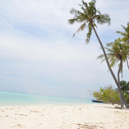 Island Break Hotel Fulidhoo Exterior photo