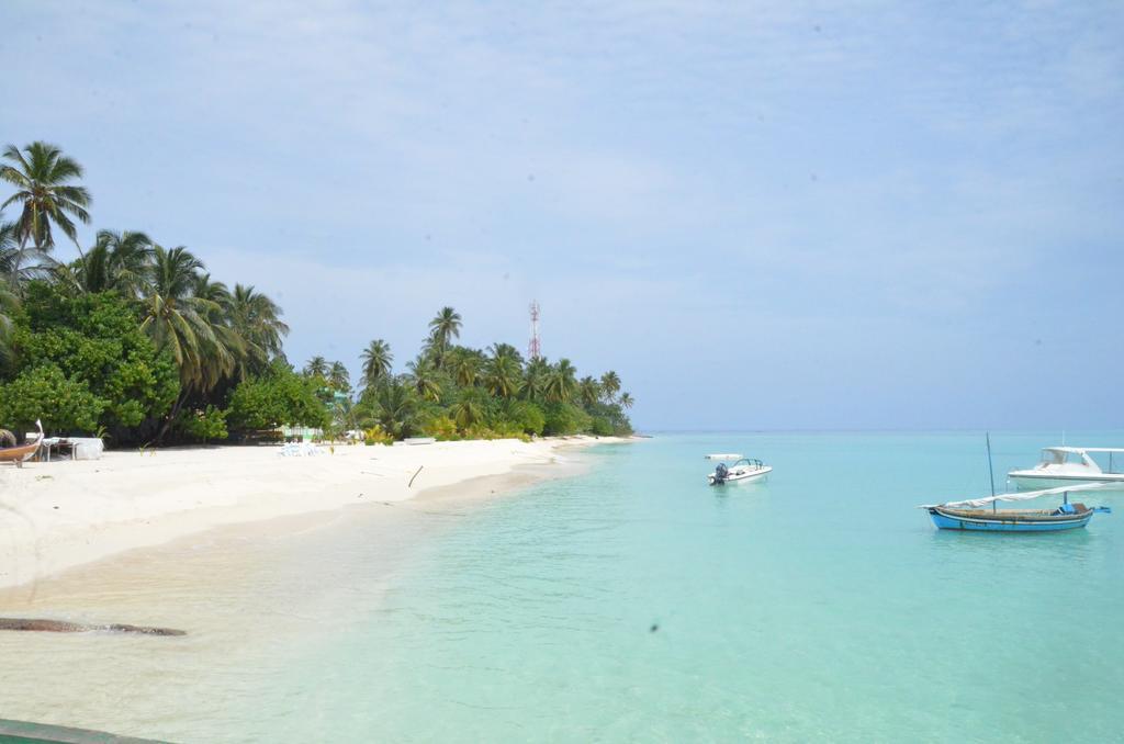 Island Break Hotel Fulidhoo Exterior photo