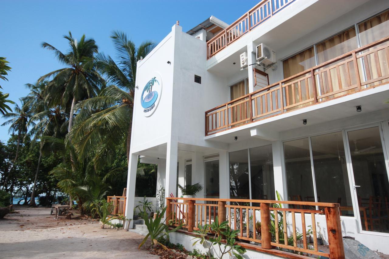Island Break Hotel Fulidhoo Exterior photo